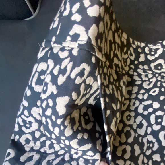 Loft Skirt - Picture 4 of 7